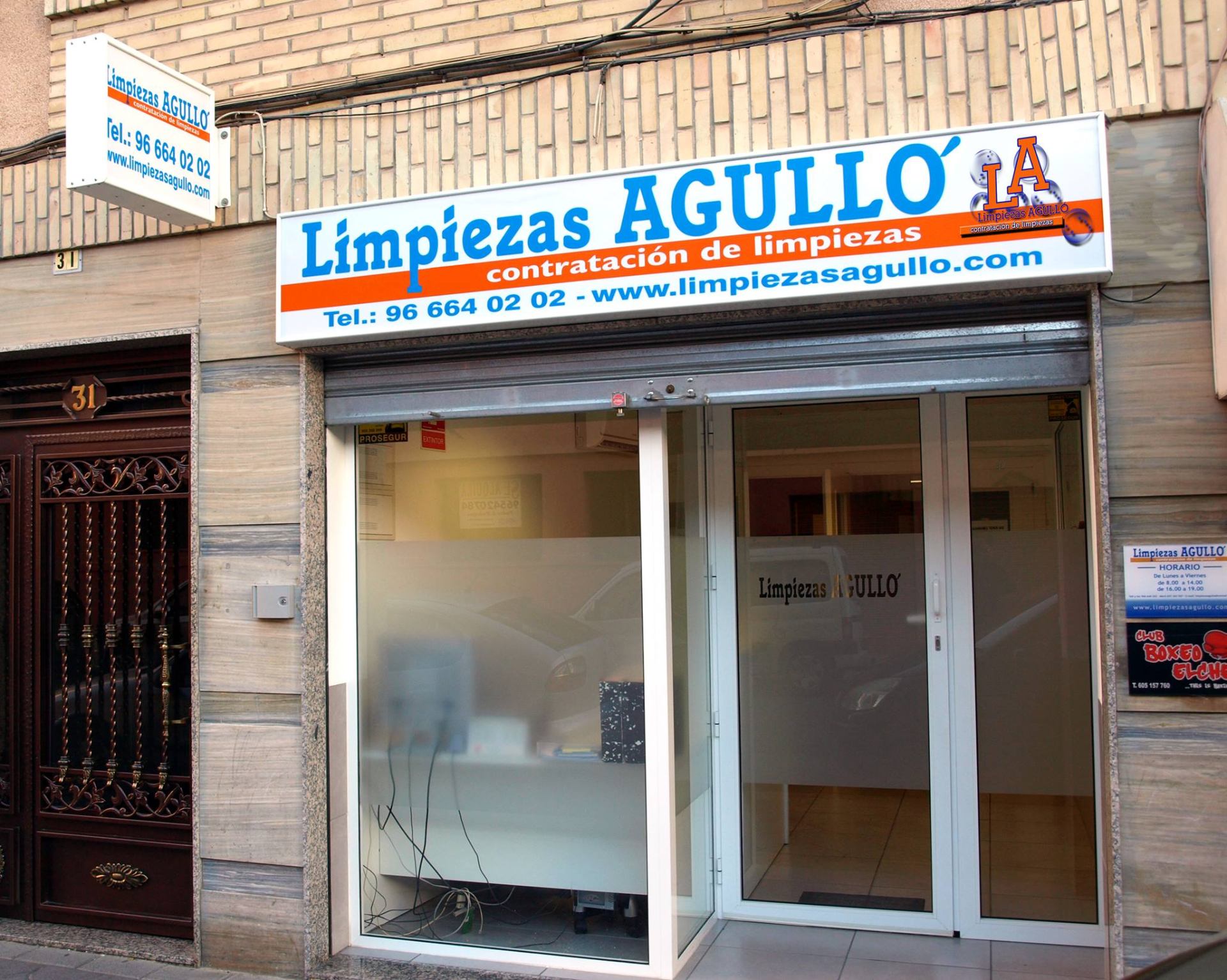 Equipo de Limpiezas Agulló